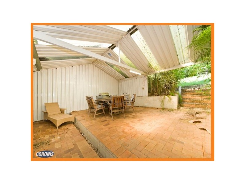 26 Hebe Street, Bardon QLD 4065