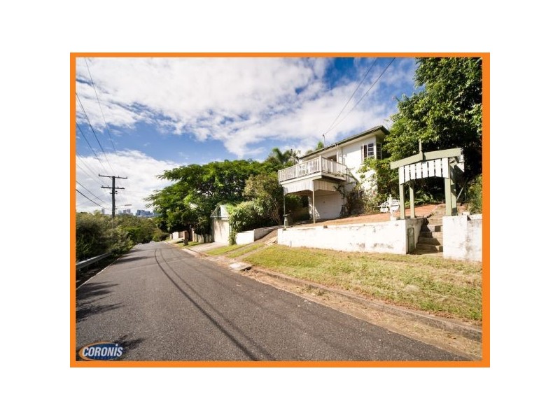 26 Hebe Street, Bardon QLD 4065