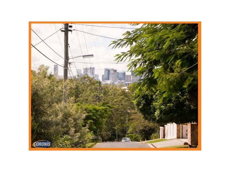 26 Hebe Street, Bardon QLD 4065