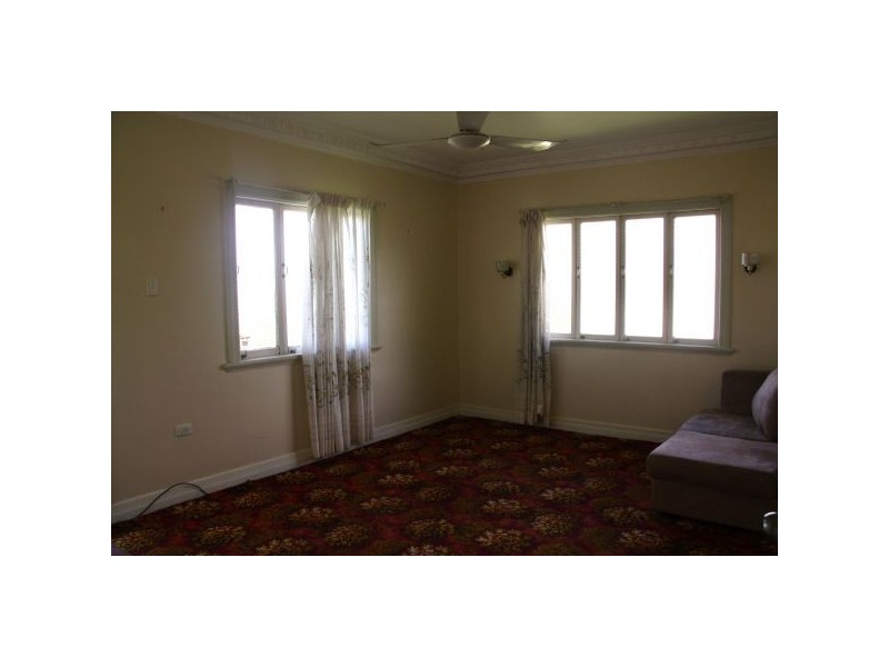118 Grosvenor Street, Morningside QLD 4170