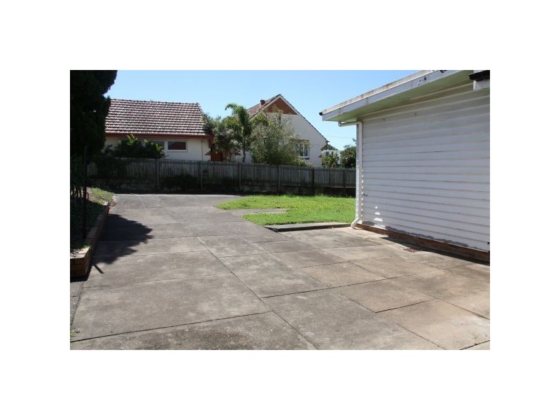 118 Grosvenor Street, Morningside QLD 4170