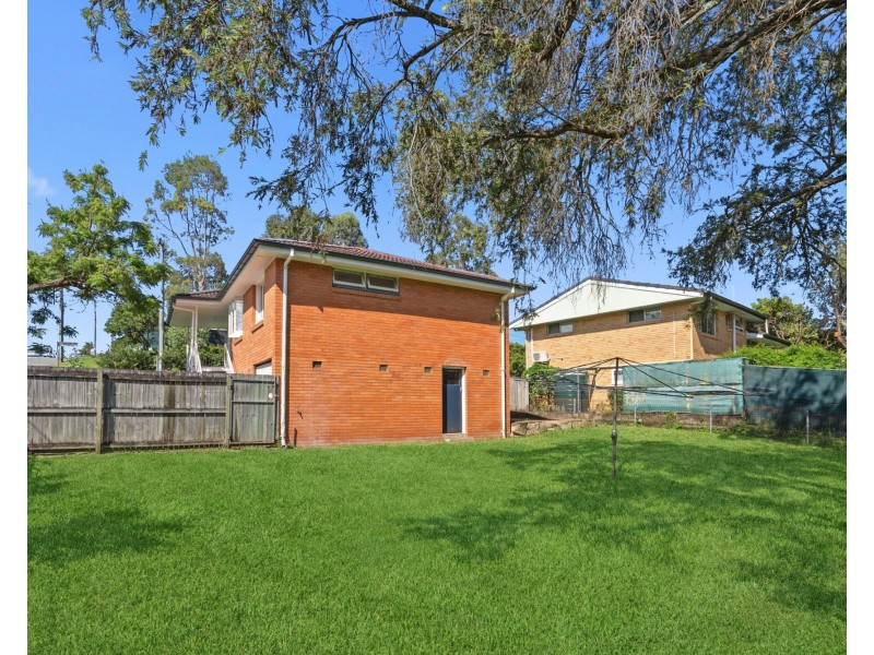 29 Derrima Crescent, Ferny Hills QLD 4055