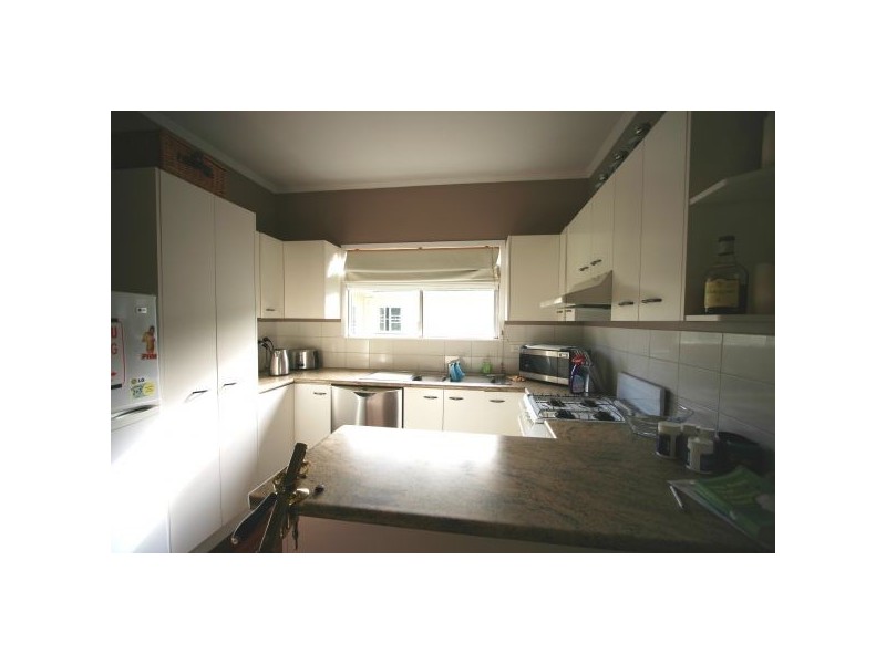 39 Reuben St, Stafford QLD 4053