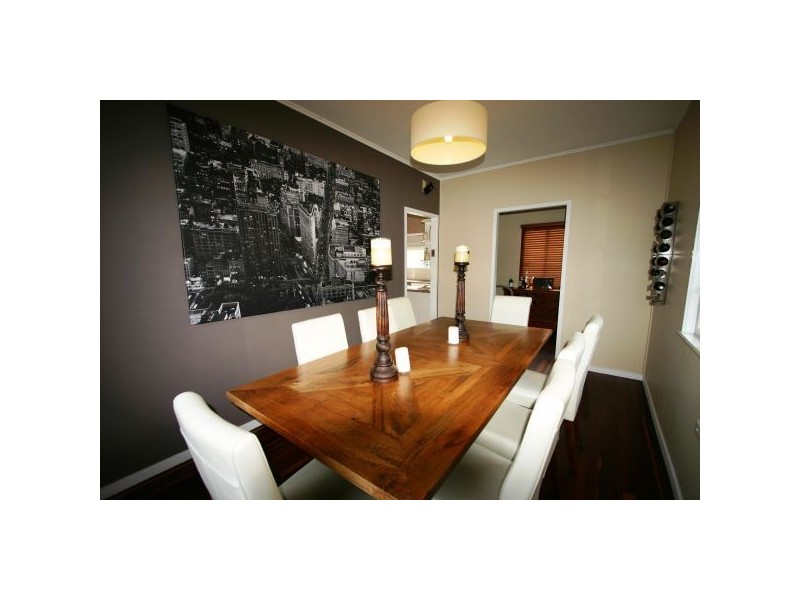 39 Reuben St, Stafford QLD 4053