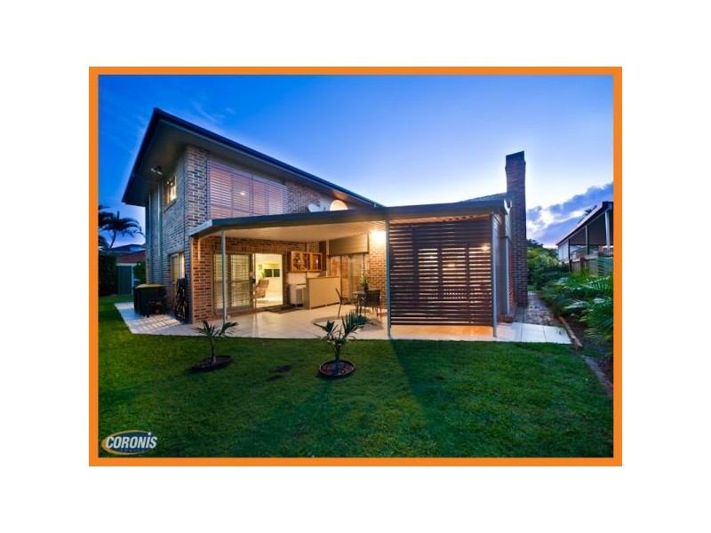 4 St Andrews Crescent, Carindale QLD 4152