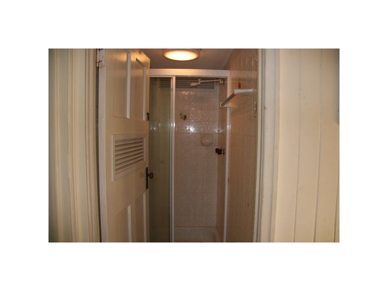 91 Cavendish Road, Coorparoo QLD 4151