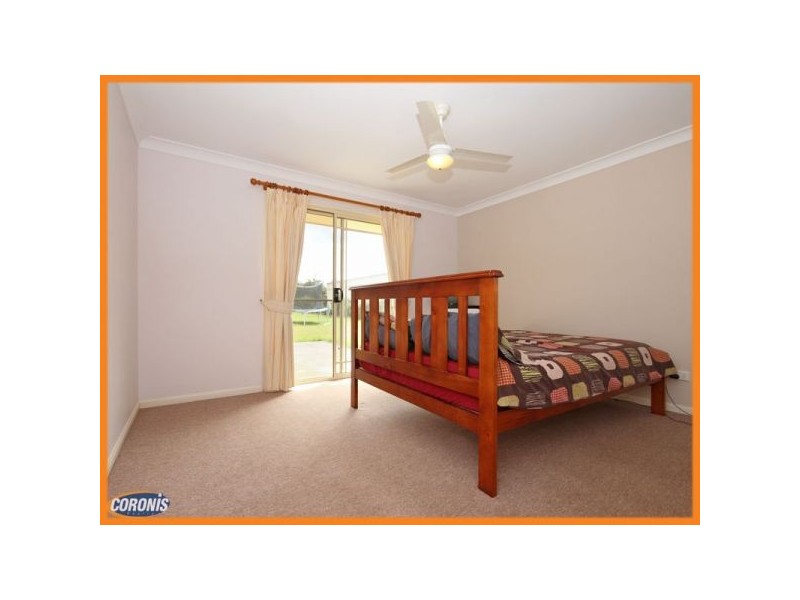 18 Sammor Road, Elimbah QLD 4516