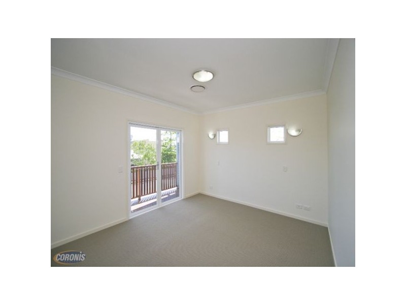 226 Days Road, Grange QLD 4051