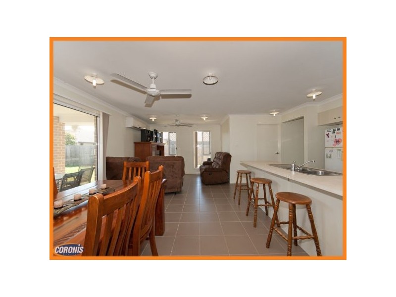 25 Dewdrop Place, Ningi QLD 4511
