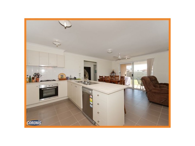 25 Dewdrop Place, Ningi QLD 4511