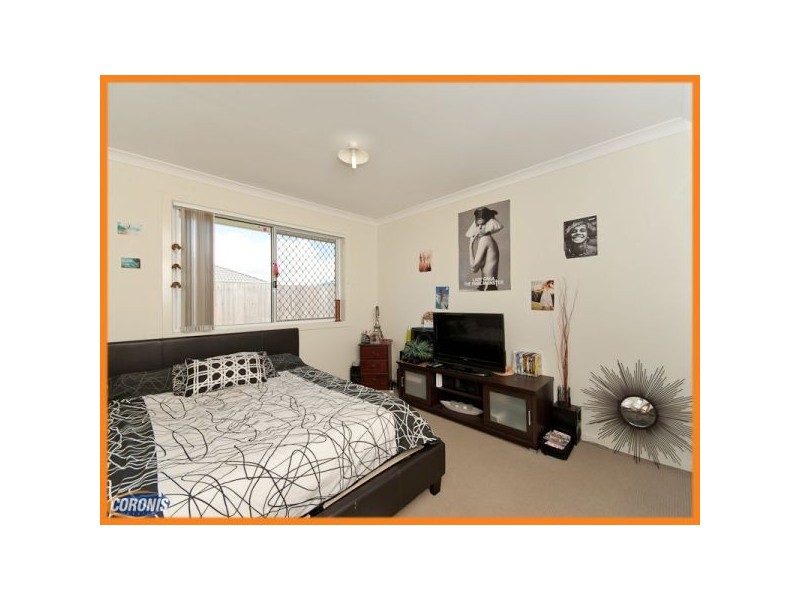 25 Dewdrop Place, Ningi QLD 4511
