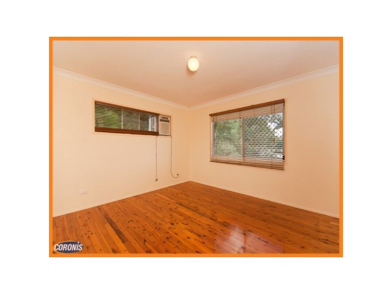 Arana Hills QLD 4054