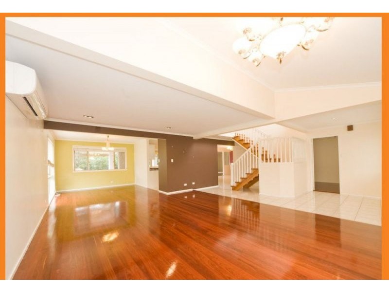2 Sommerville Place, Chermside West QLD 4032