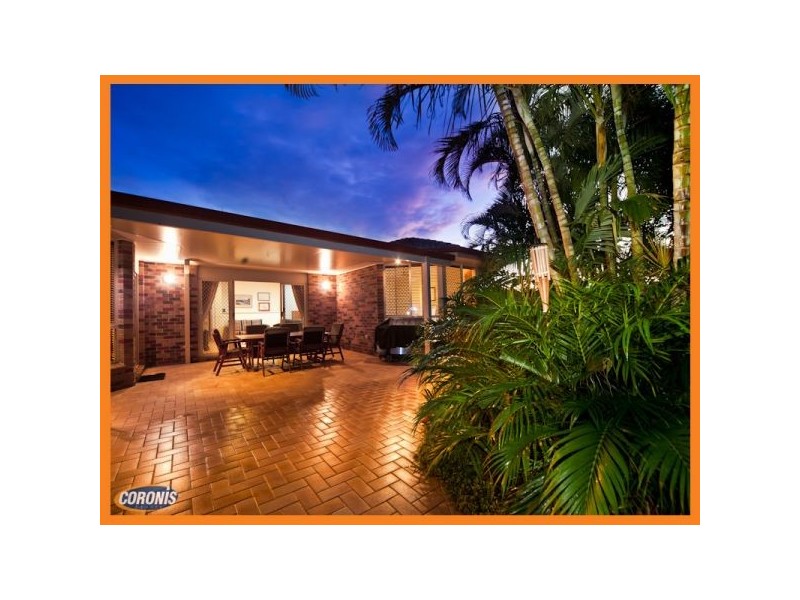 20 Oakley Street, Carindale QLD 4152