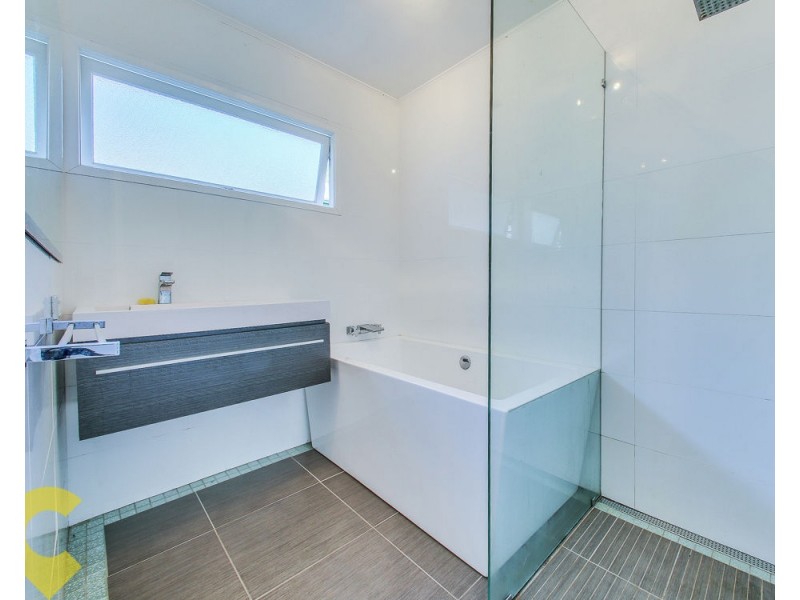 132 Patricks Road, Arana Hills QLD 4054