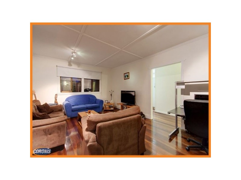 2 Glen Kedron Lane, Kedron QLD 4031