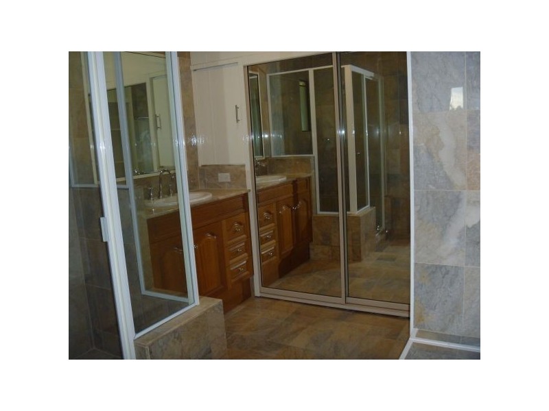 2 Everton Terrace, Everton Park QLD 4053