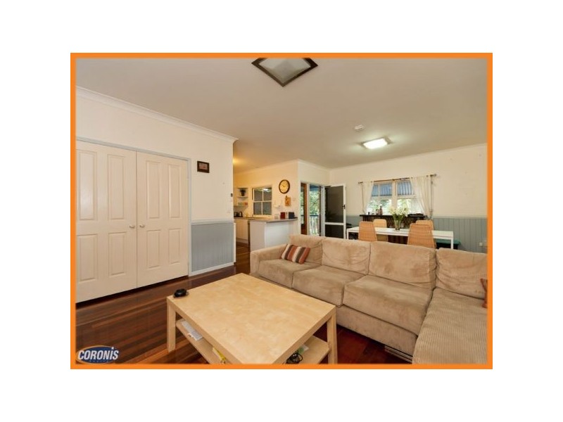 27 Dover Street, Red Hill QLD 4059