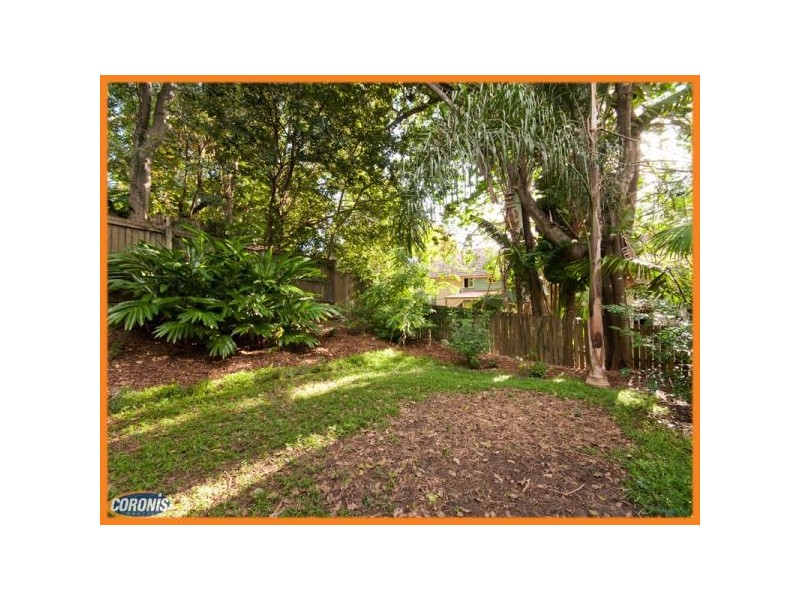 27 Dover Street, Red Hill QLD 4059