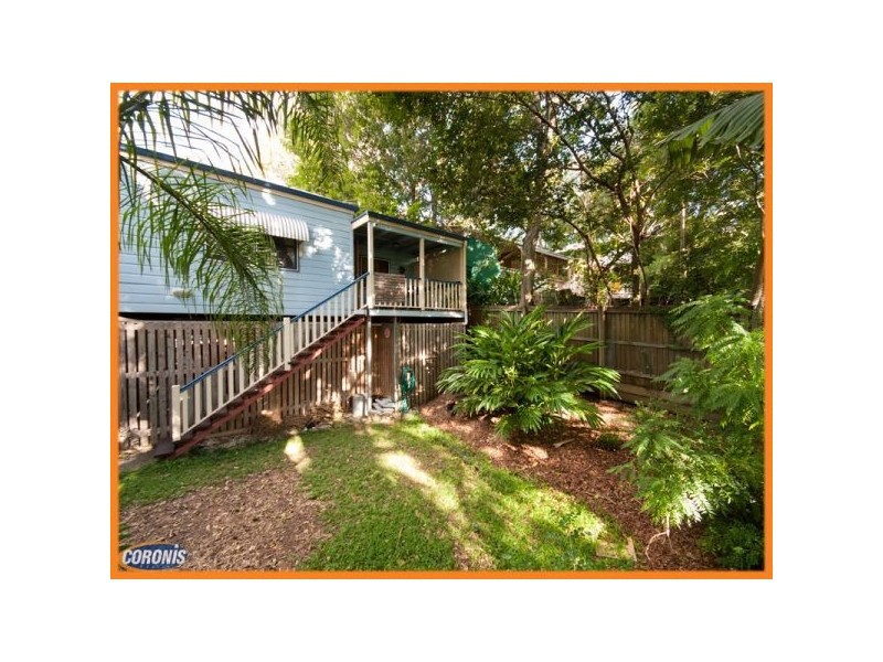 27 Dover Street, Red Hill QLD 4059