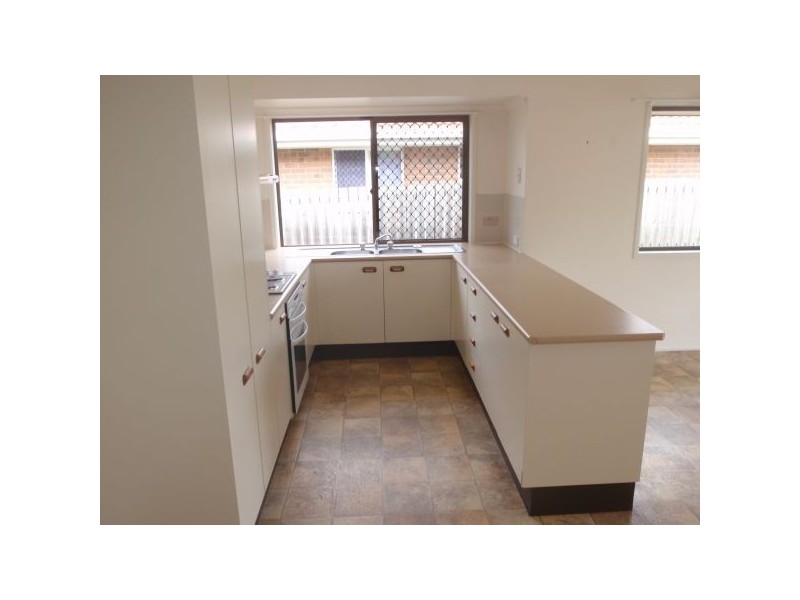 33 Kyeema Crescent, Bald Hills QLD 4036