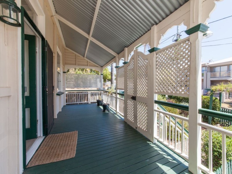 11 Picot Street, Kelvin Grove QLD 4059