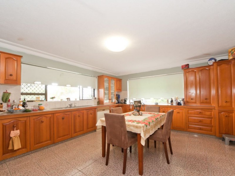 105 Graham Road, Carseldine QLD 4034