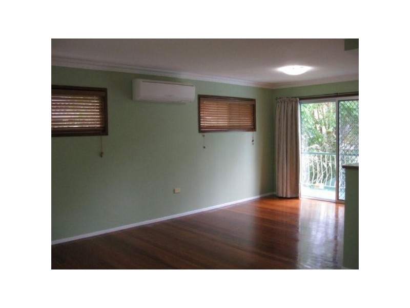 5 Akebia Street, Arana Hills QLD 4054