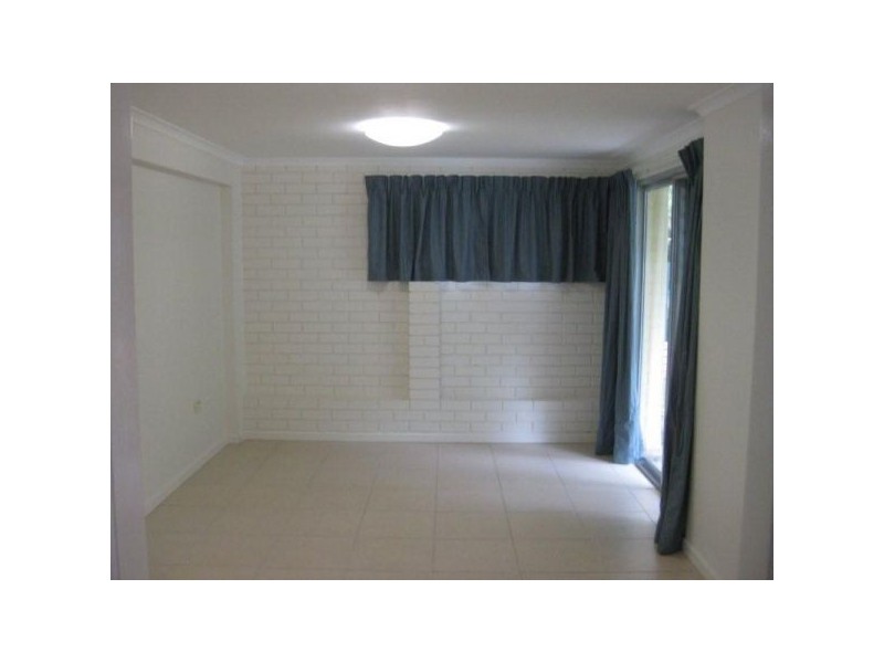 5 Akebia Street, Arana Hills QLD 4054