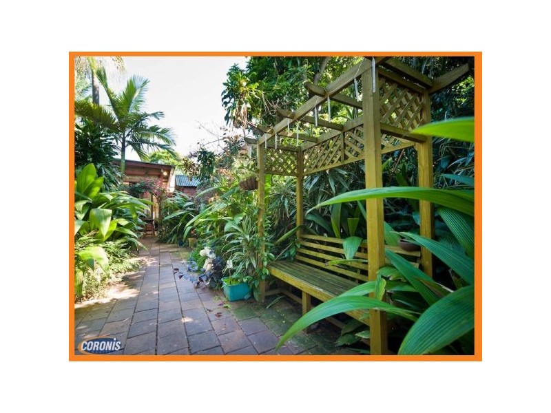 22 Elliott Street, Kangaroo Point QLD 4169