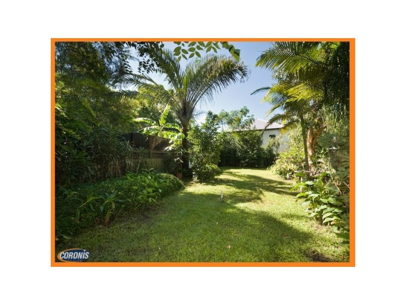 22 Elliott Street, Kangaroo Point QLD 4169