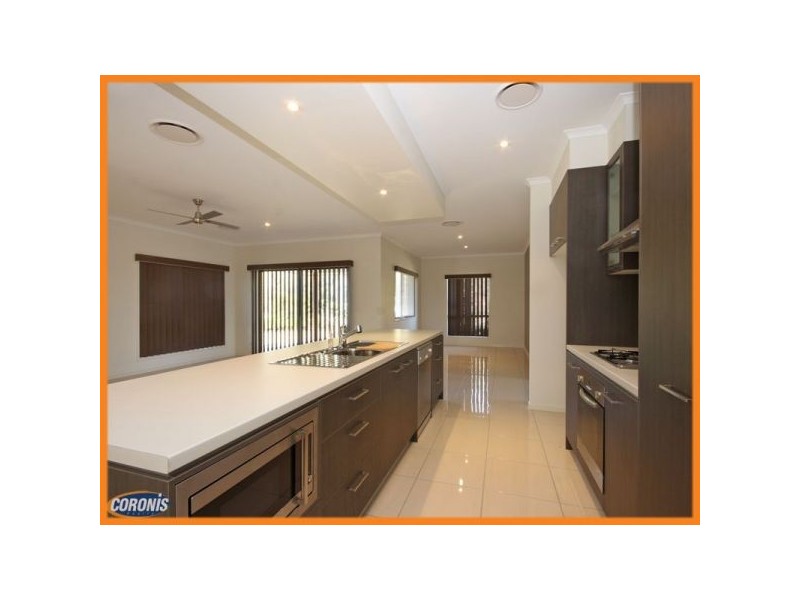 2 Echidna Place, Ningi QLD 4511