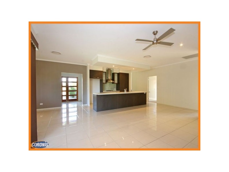 2 Echidna Place, Ningi QLD 4511
