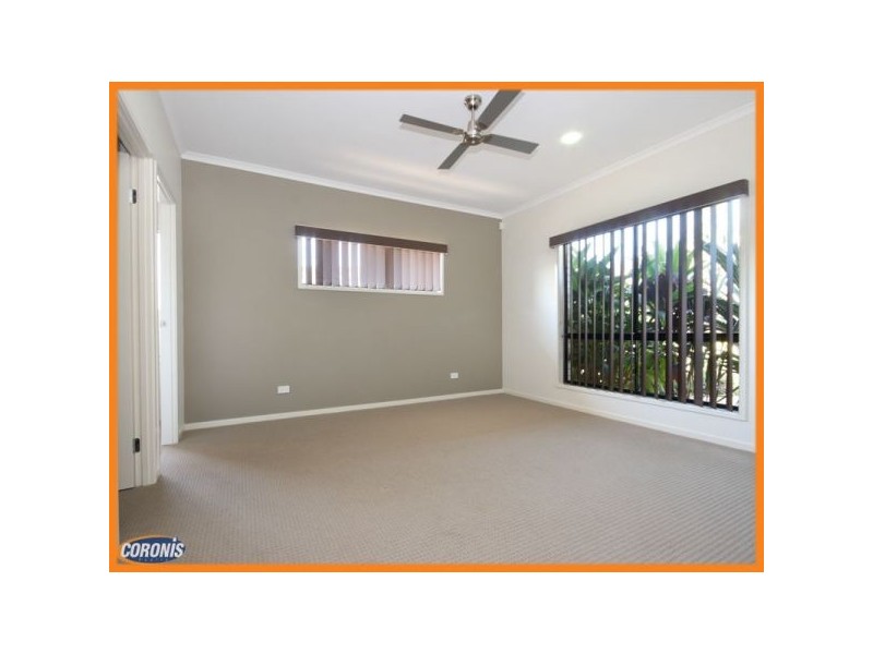 2 Echidna Place, Ningi QLD 4511