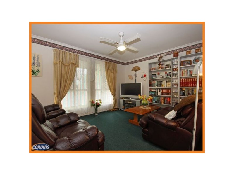 6 Mulka Court, Morayfield QLD 4506