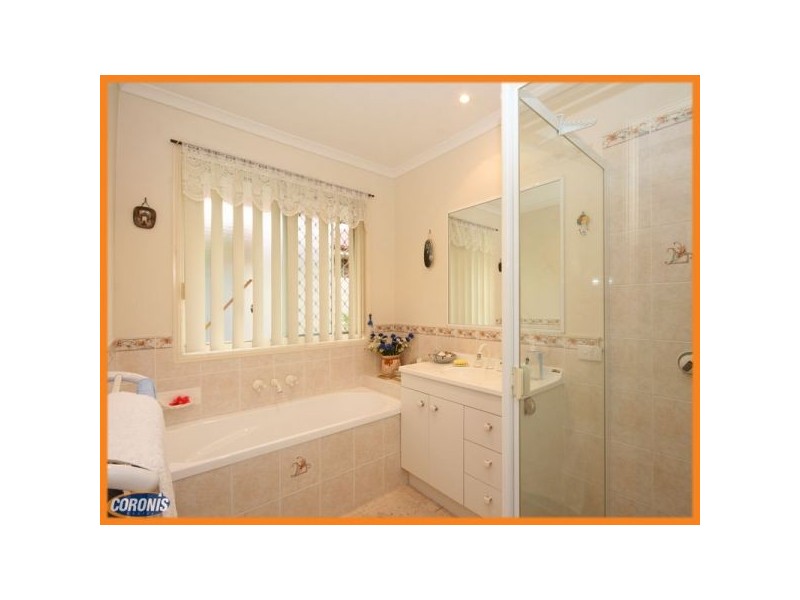 6 Mulka Court, Morayfield QLD 4506