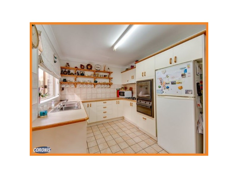 Arana Hills QLD 4054