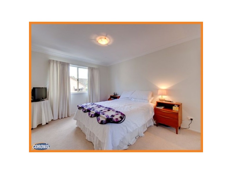 Arana Hills QLD 4054