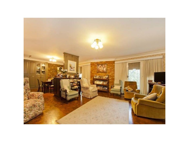 1128 Cavendish Road, Mount Gravatt East QLD 4122