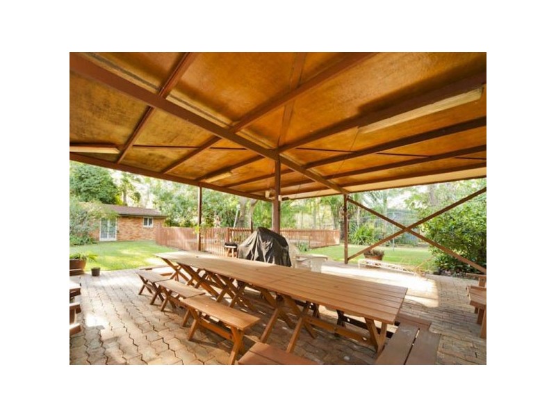 1128 Cavendish Road, Mount Gravatt East QLD 4122