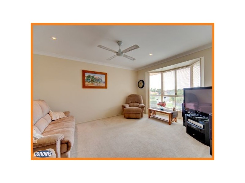 8 Medeo Court, Eatons Hill QLD 4037
