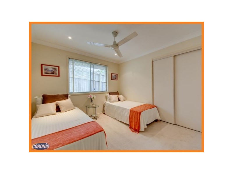 8 Medeo Court, Eatons Hill QLD 4037
