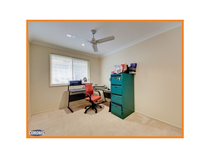 8 Medeo Court, Eatons Hill QLD 4037