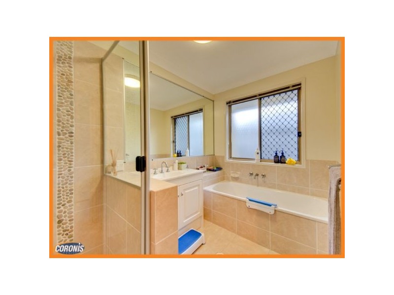 Samford Village QLD 4520