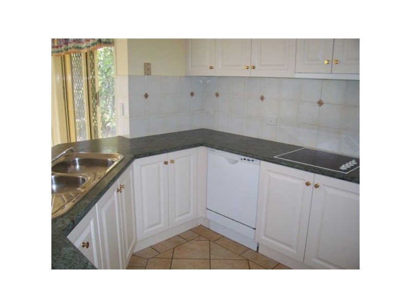 Arana Hills QLD 4054