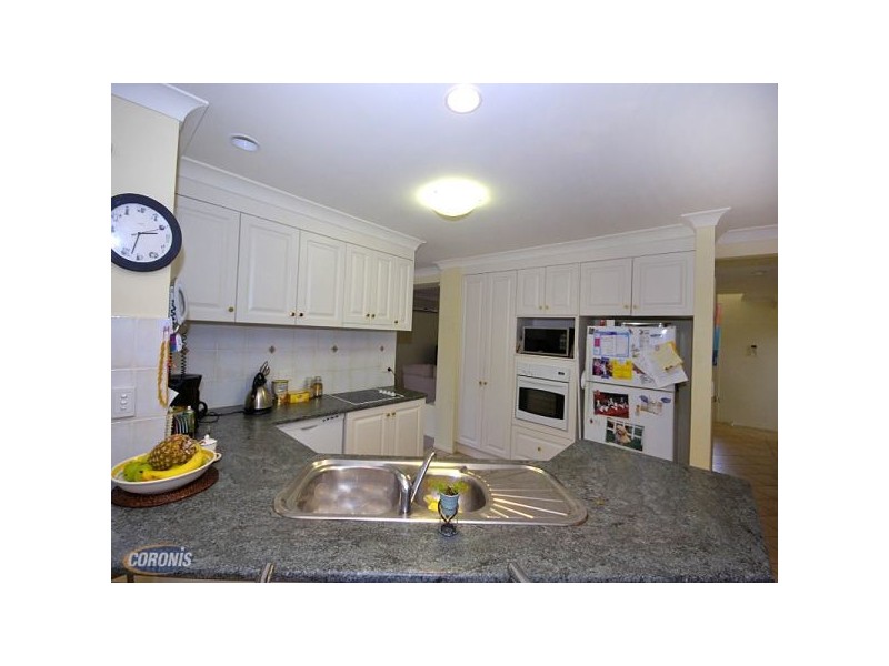 Arana Hills QLD 4054