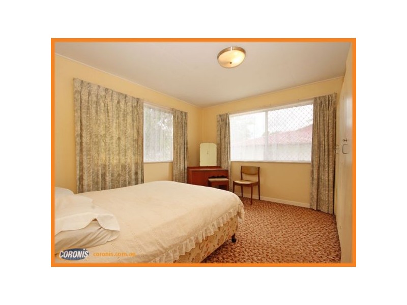 14 Peter Street, Strathpine QLD 4500