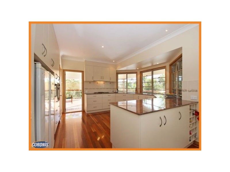 84 Wattlebird Drive, Elimbah QLD 4516