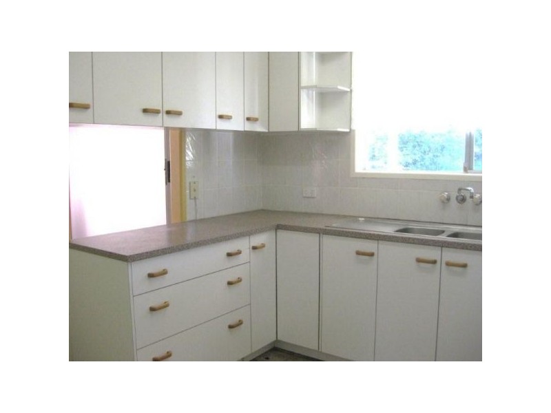 15 Dinterra Avenue, Ferny Hills QLD 4055