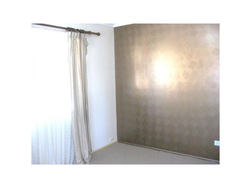 15 Dinterra Avenue, Ferny Hills QLD 4055